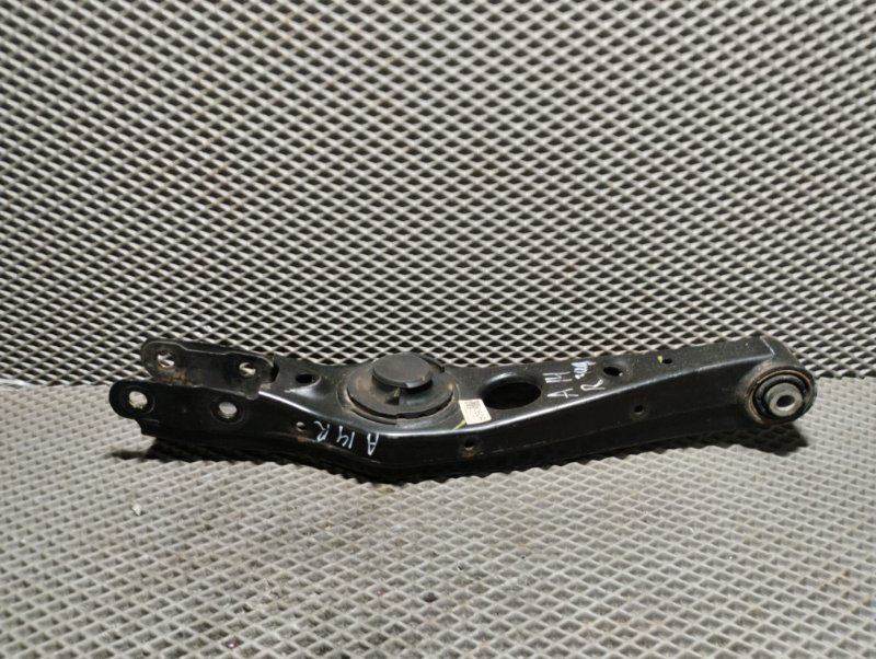 Рычаг подвески нижний, 2500 рублей, Ховрино