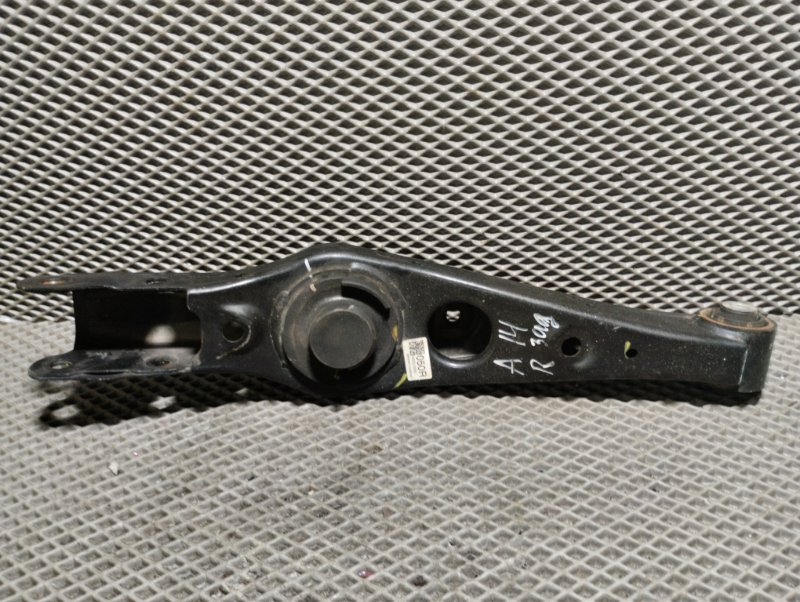 Рычаг подвески нижний, 2500 рублей, Ховрино