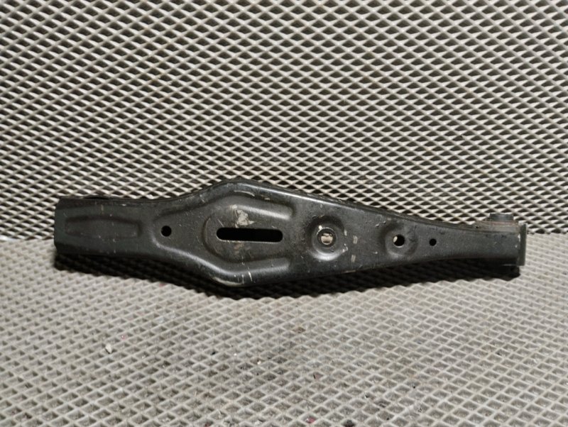 Рычаг подвески нижний, 2500 рублей, Ховрино