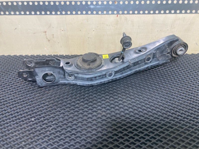 Рычаг подвески нижний, 7000 рублей, Ховрино