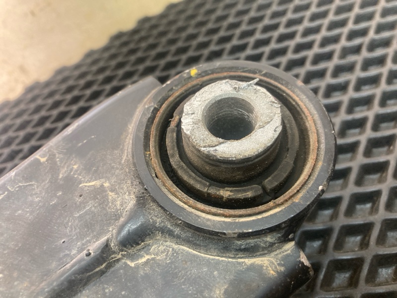 Рычаг подвески нижний, 7000 рублей, Ховрино