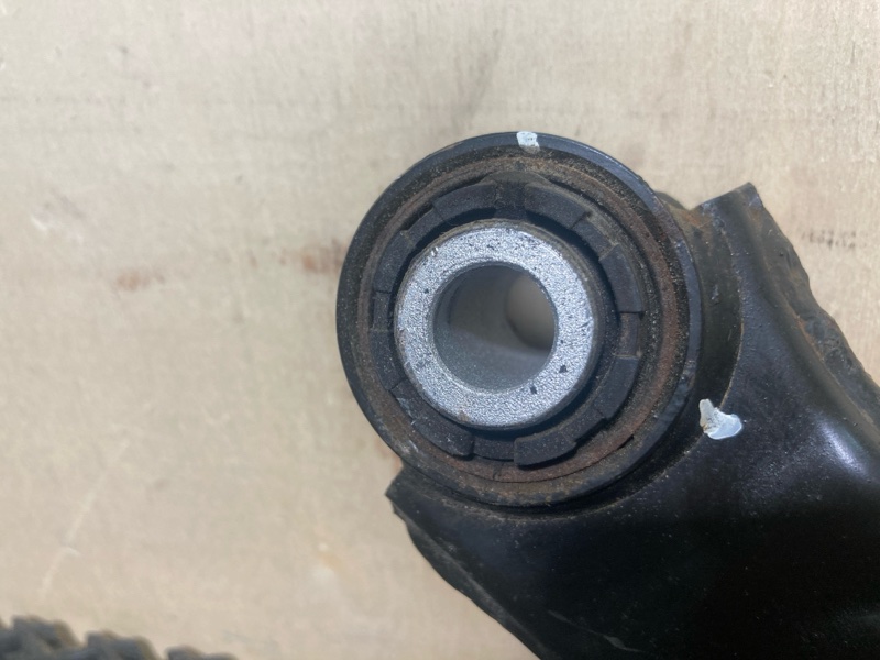 Рычаг подвески нижний, 3000 рублей, Ховрино