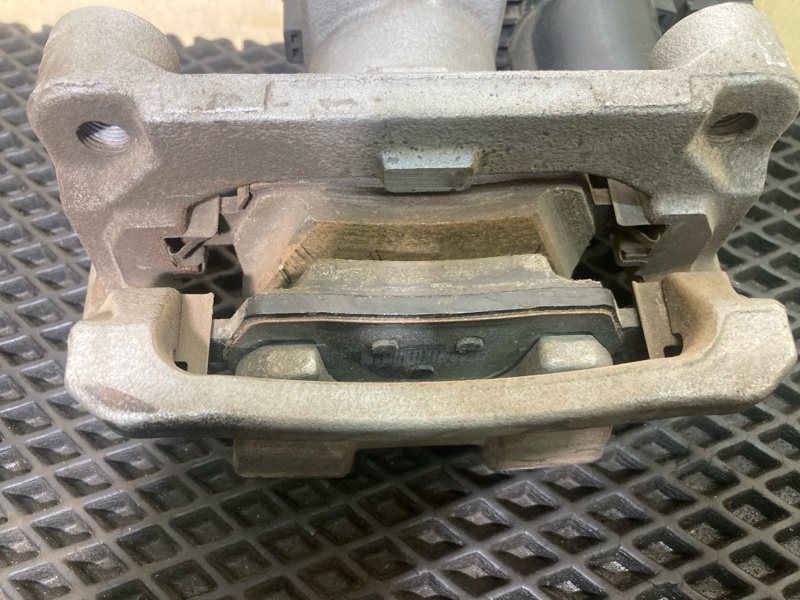 Суппорт тормозной, 15000 рублей, Ховрино