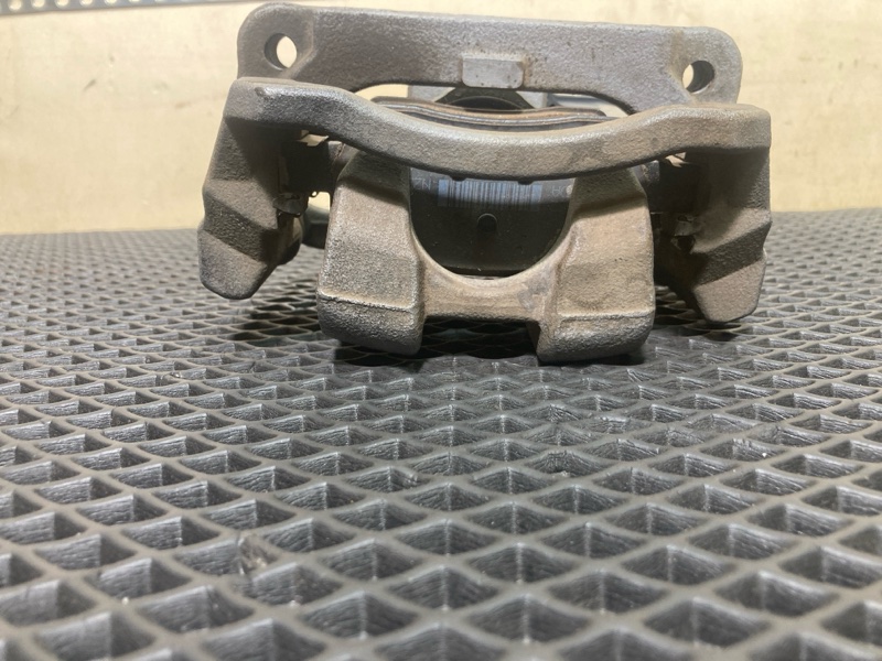 Суппорт тормозной, 15000 рублей, Ховрино