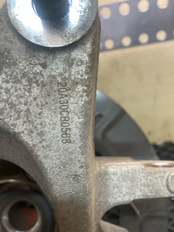 Кулак в сборе со ступицей, 15000 рублей, Ховрино