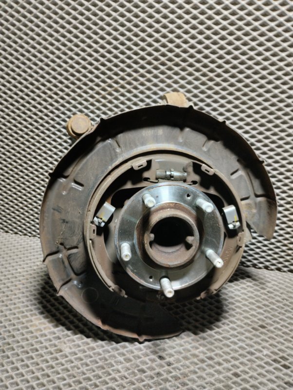 Кулак в сборе со ступицей, 15000 рублей, Ховрино