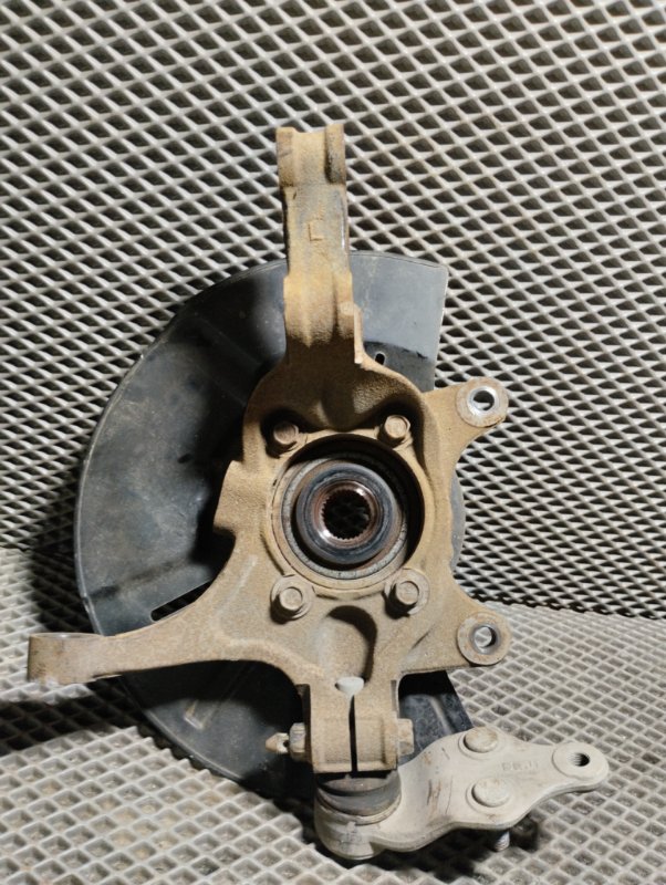 Кулак поворотный, 22000 рублей, Ховрино