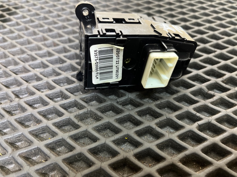 Блок управления зеркалами, 1500 рублей, Ховрино