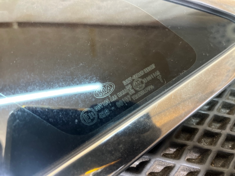 Форточка кузова, 6000 рублей, Ховрино