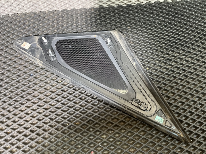 Форточка кузова, 6000 рублей, Ховрино