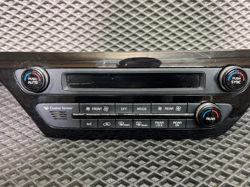 Блок управления климат-контролем, 15000 рублей, Ховрино