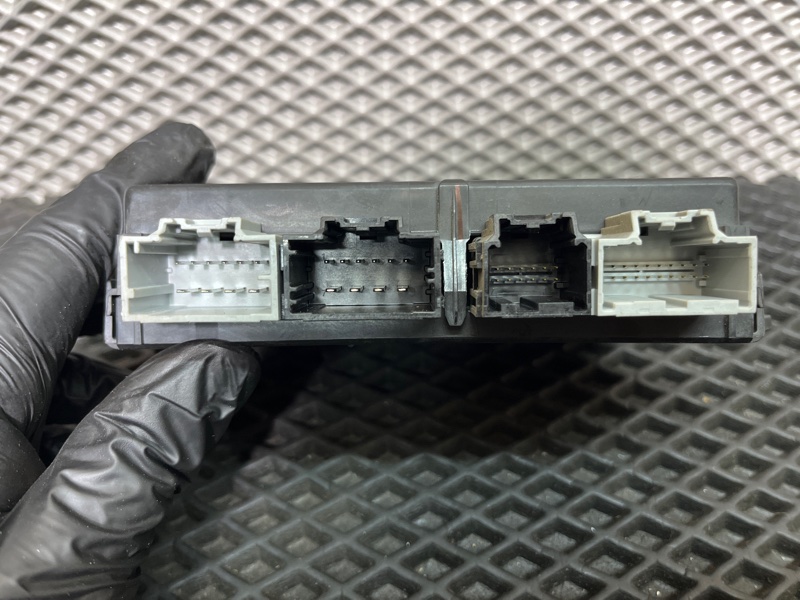 Блок управления двери, 13500 рублей, Ховрино