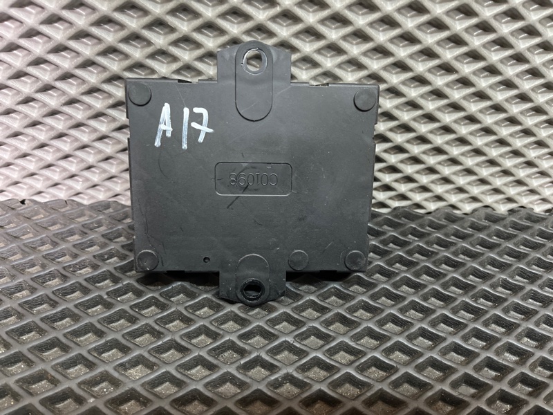 Блок управления крышкой багажника, 15000 рублей, Ховрино