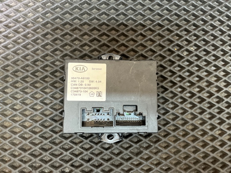 Блок управления крышкой багажника, 15000 рублей, Ховрино