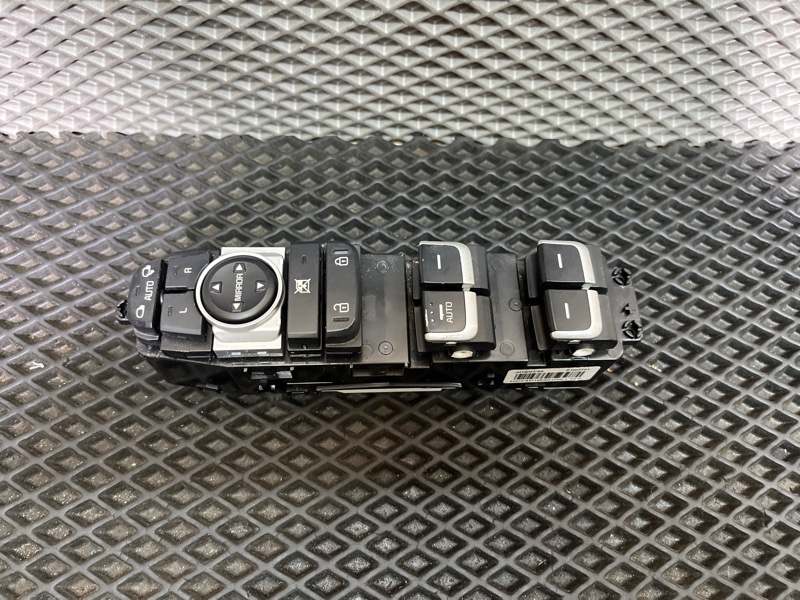 Блок управления стеклоподъемниками, 7000 рублей, Ховрино