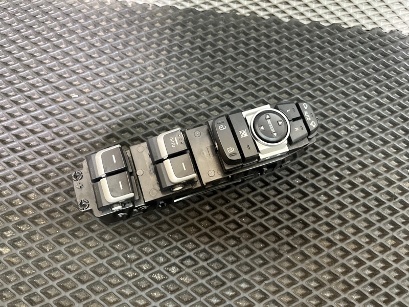 Блок управления стеклоподъемниками, 7000 рублей, Ховрино