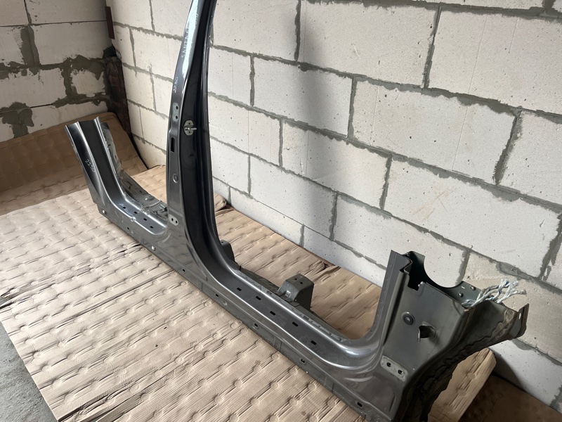 Порог / средняя стойка, 70000 рублей, Ховрино