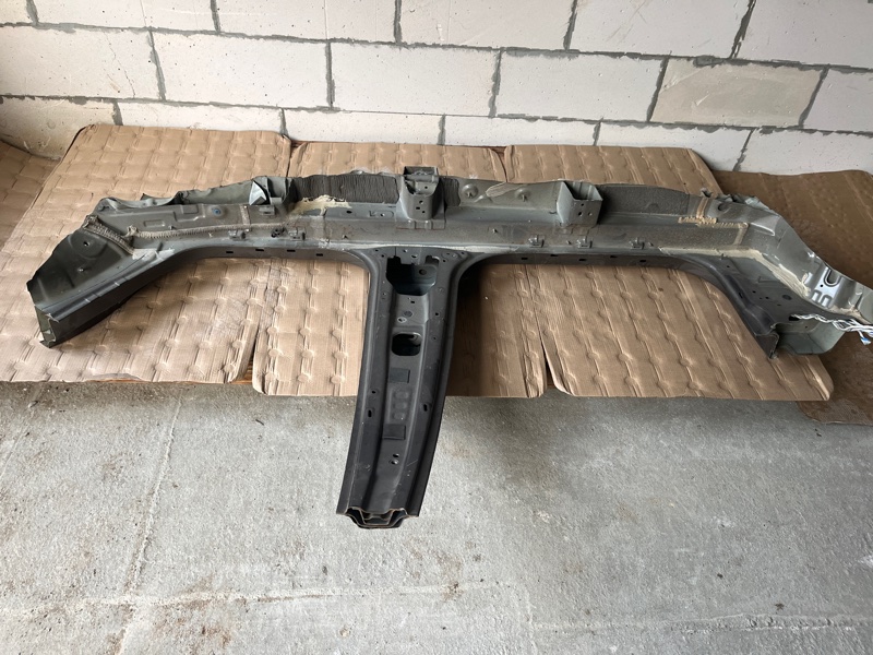 Порог / средняя стойка, 70000 рублей, Ховрино