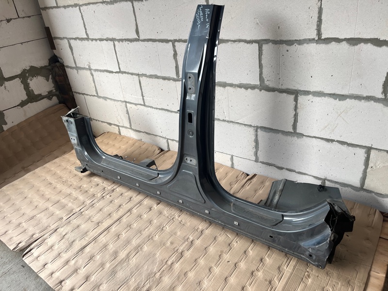 Порог / средняя стойка, 60000 рублей, Ховрино