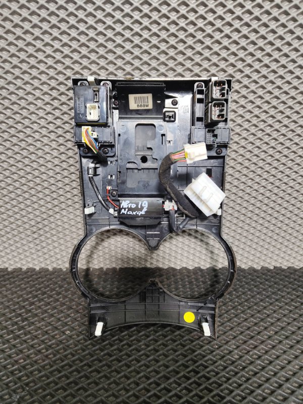 Накладка в салоне, 7000 рублей, Ховрино