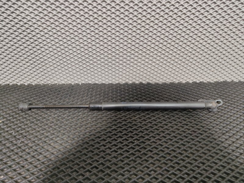 Амортизатор двери багажника, 1500 рублей, Ховрино