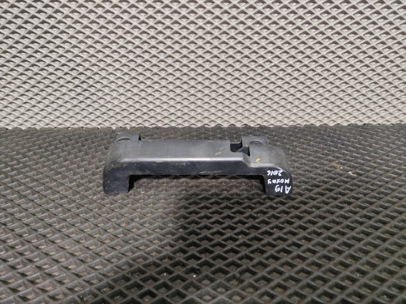 Накладка замка капота, 500 рублей, Ховрино