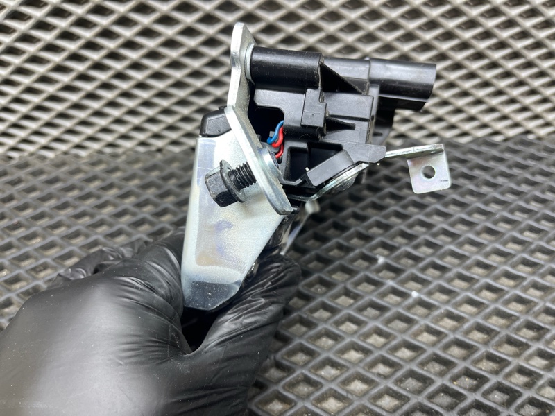 Замок двери багажника, 8000 рублей, Ховрино