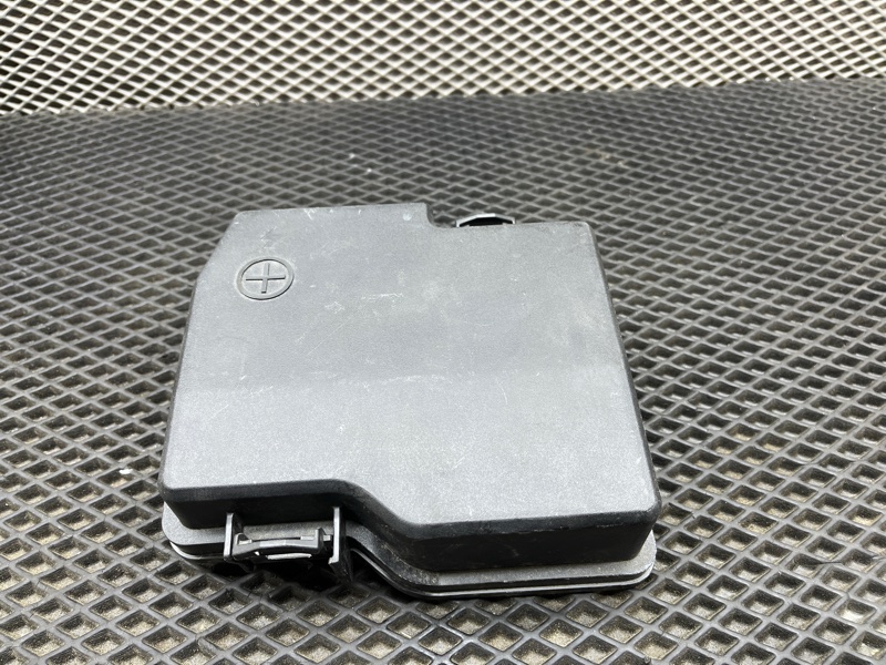 Крышка блока предохранителей, 1000 рублей, Ховрино