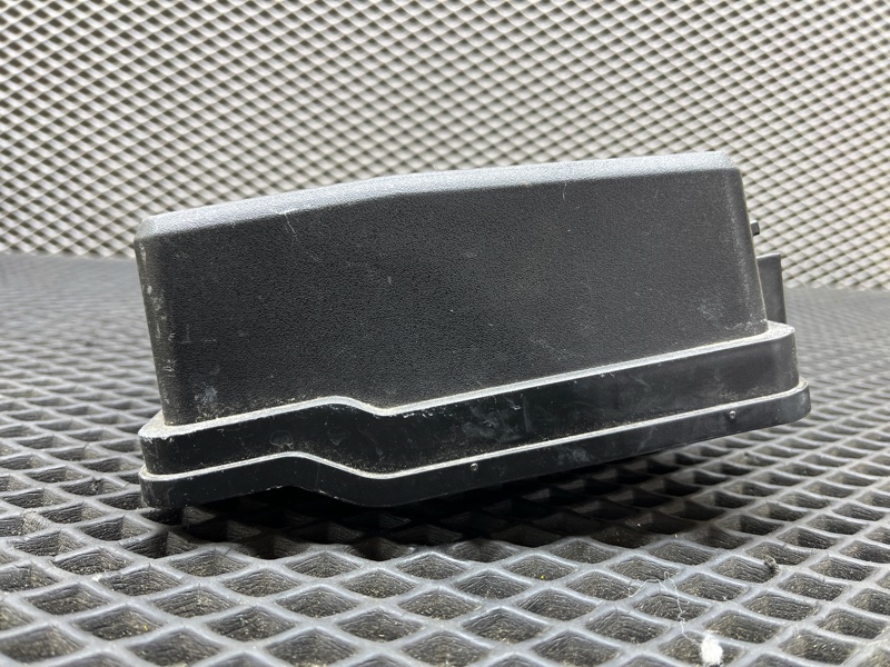 Крышка блока предохранителей, 1000 рублей, Ховрино