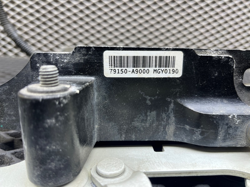 Петля капота, 9000 рублей, Ховрино