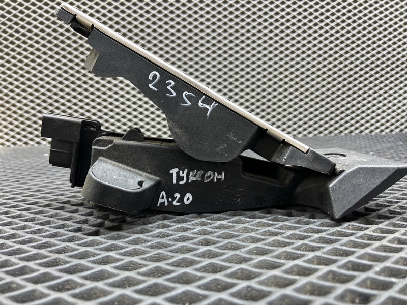 Педаль газа, 7500 рублей, Ховрино