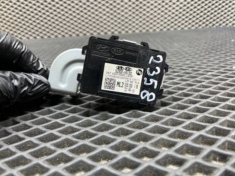 Блок управления салонной подсветкой, 9000 рублей, Ховрино