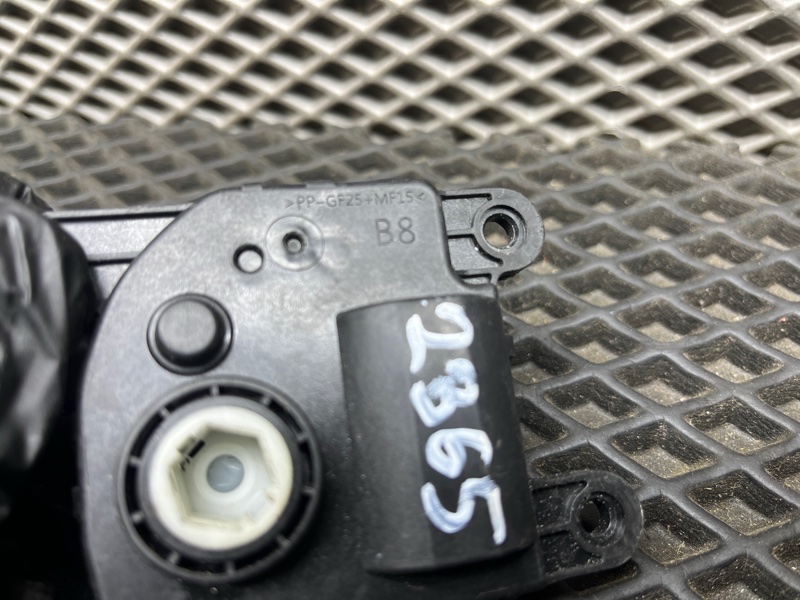 Сервопривод заслонок печки, 2000 рублей, Ховрино