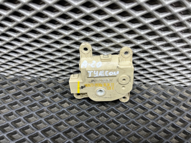 Сервопривод заслонок печки, 2000 рублей, Ховрино