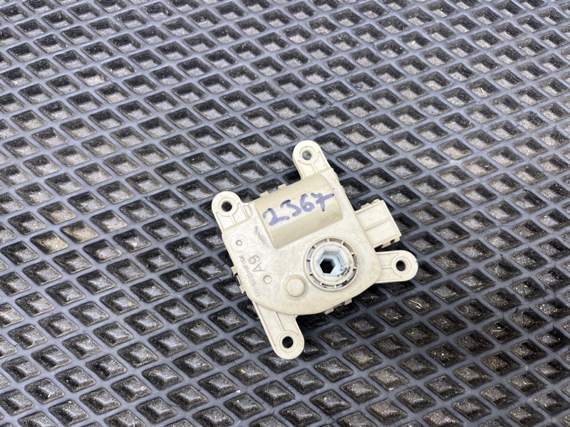 Сервопривод заслонок печки, 2000 рублей, Ховрино