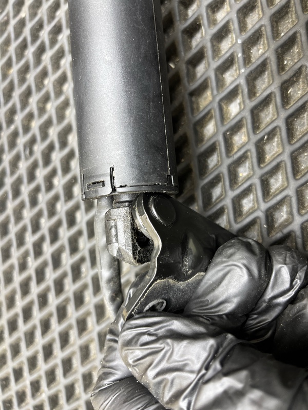 Амортизатор крышки багажника, 20000 рублей, Ховрино