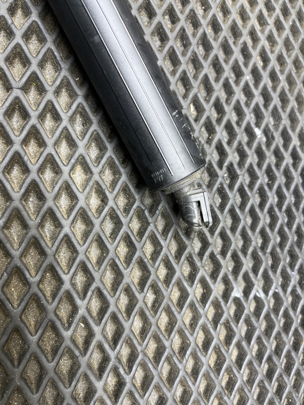 Амортизатор двери багажника, 7000 рублей, Ховрино