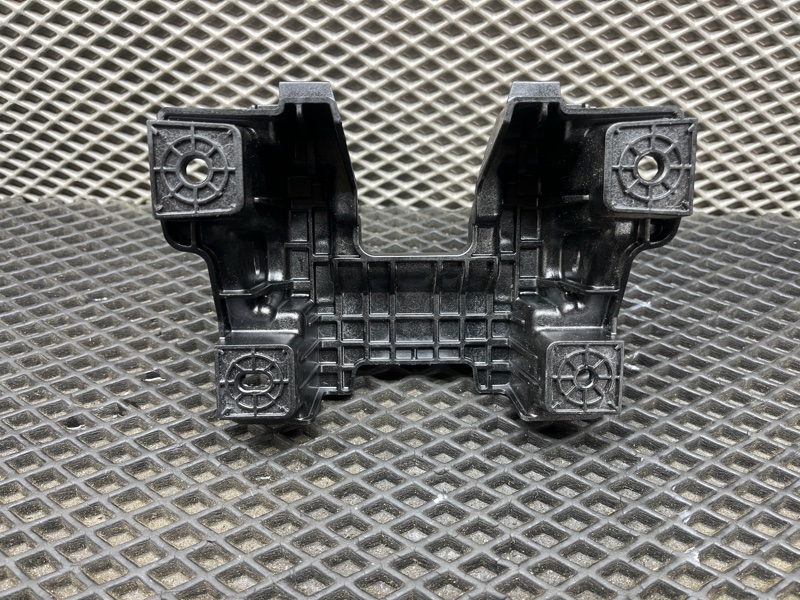 Кронштейн, 1000 рублей, Ховрино