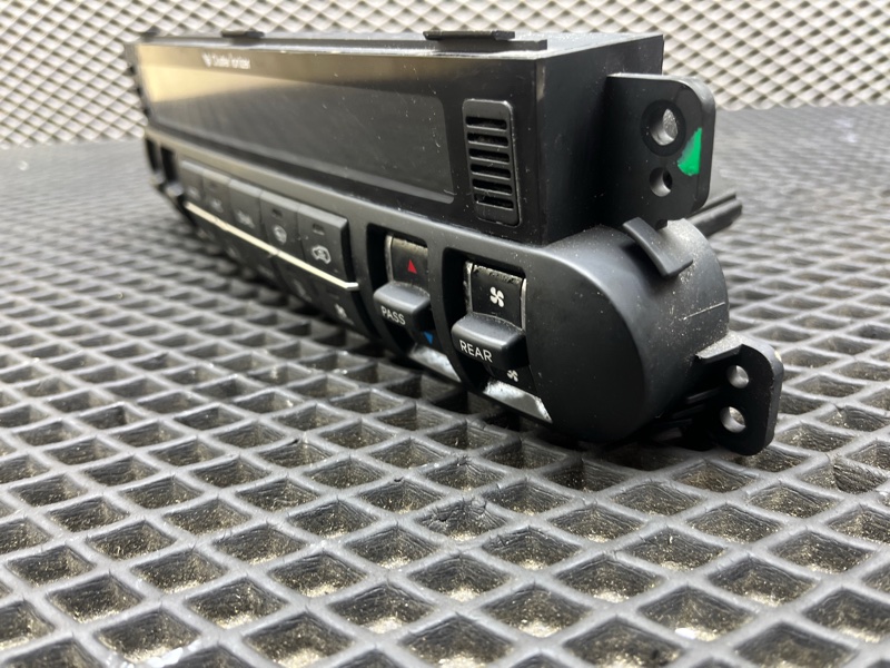 Блок управления климат-контролем, 8000 рублей, Ховрино