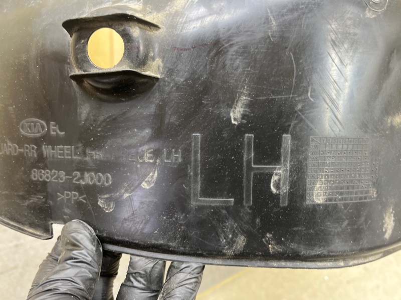 Подкрылок, 3000 рублей, Ховрино