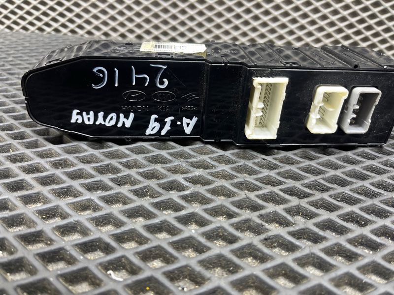 Блок управления стеклоподъемниками, 8000 рублей, Ховрино