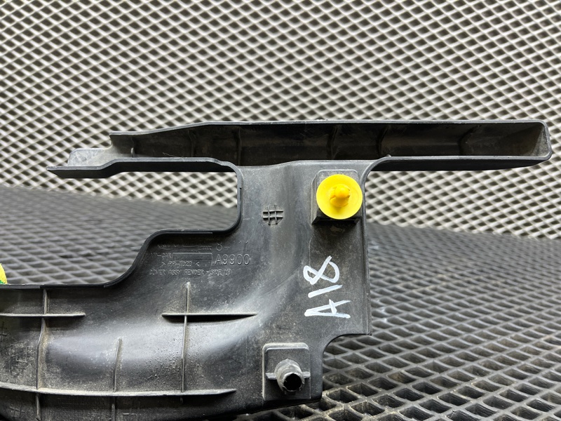 Накладка подкапотная, 3000 рублей, Ховрино