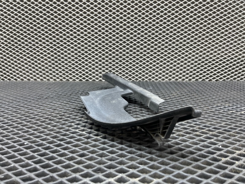 Накладка подкапотная, 3000 рублей, Ховрино