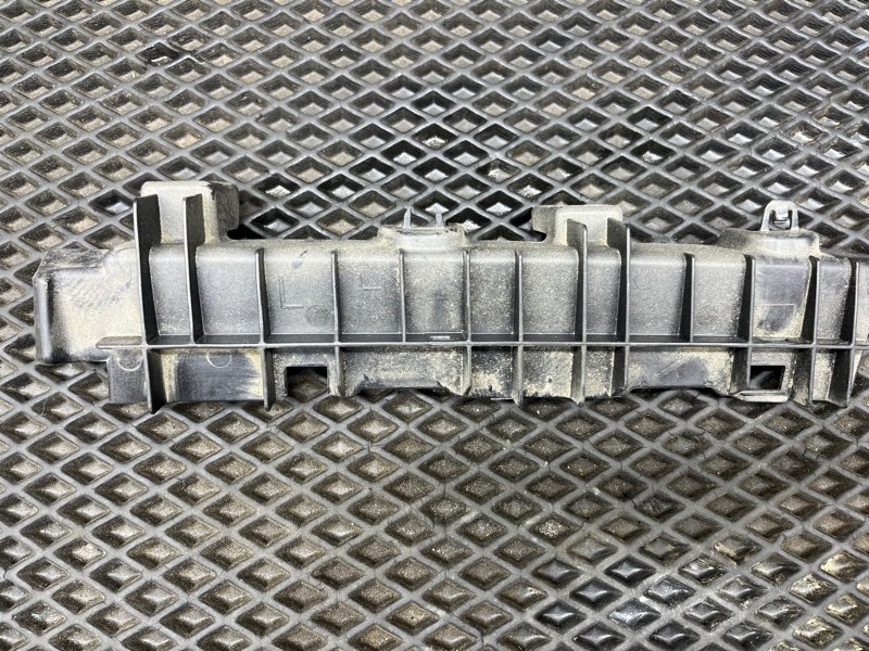 Крепление бампера, 1000 рублей, Ховрино