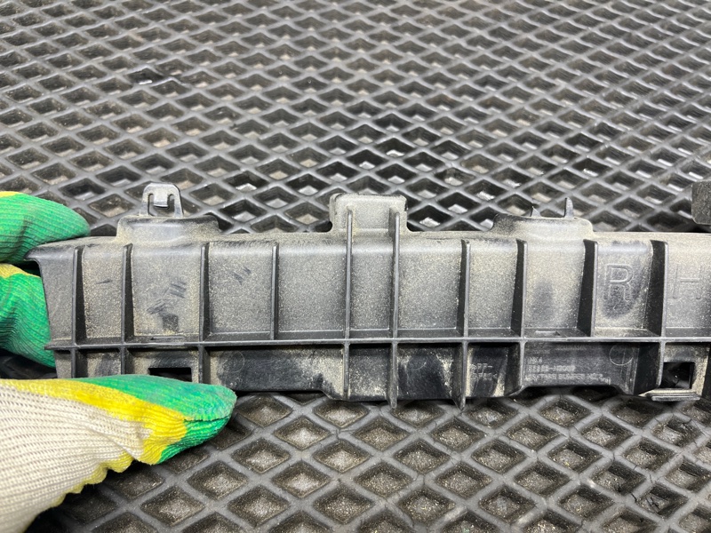 Крепление бампера, 1000 рублей, Ховрино