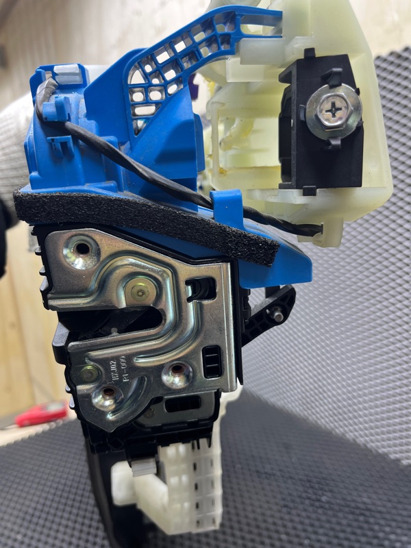 Замок боковой двери, 12000 рублей, Ховрино