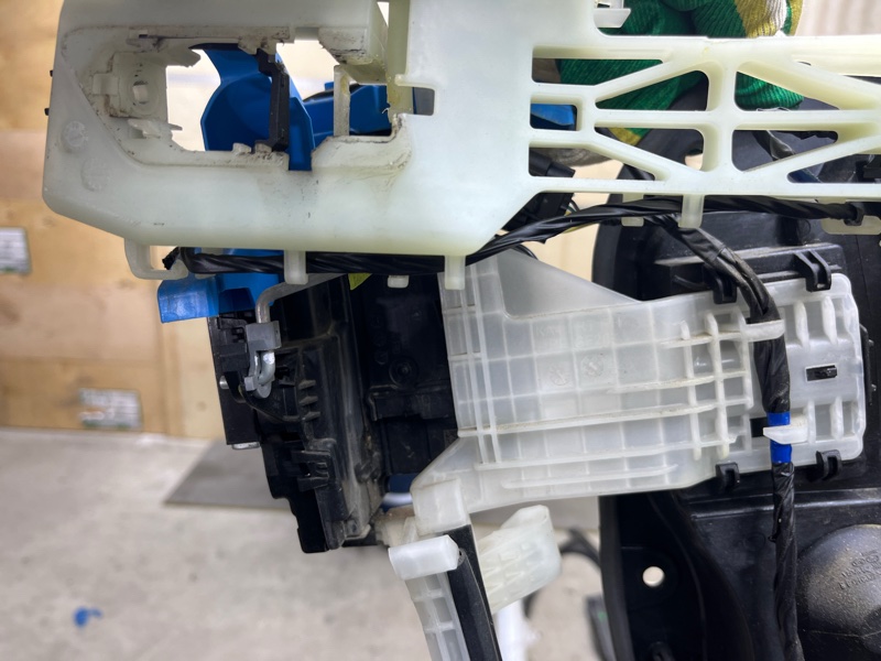 Замок боковой двери, 12000 рублей, Ховрино