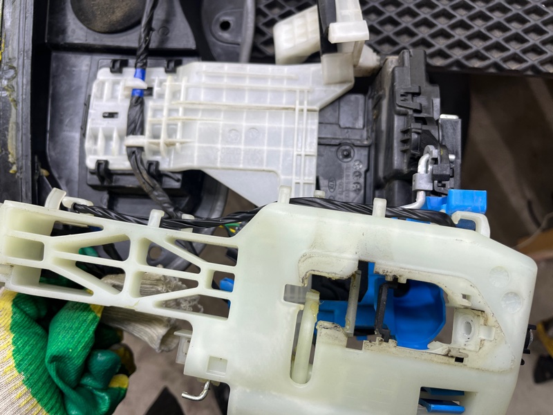 Замок боковой двери, 12000 рублей, Ховрино