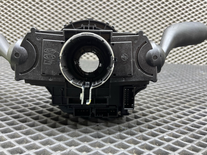 Блок подрулевых переключателей, 14000 рублей, Ховрино