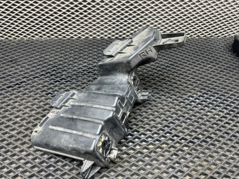 Крепление бампера, 3000 рублей, Ховрино